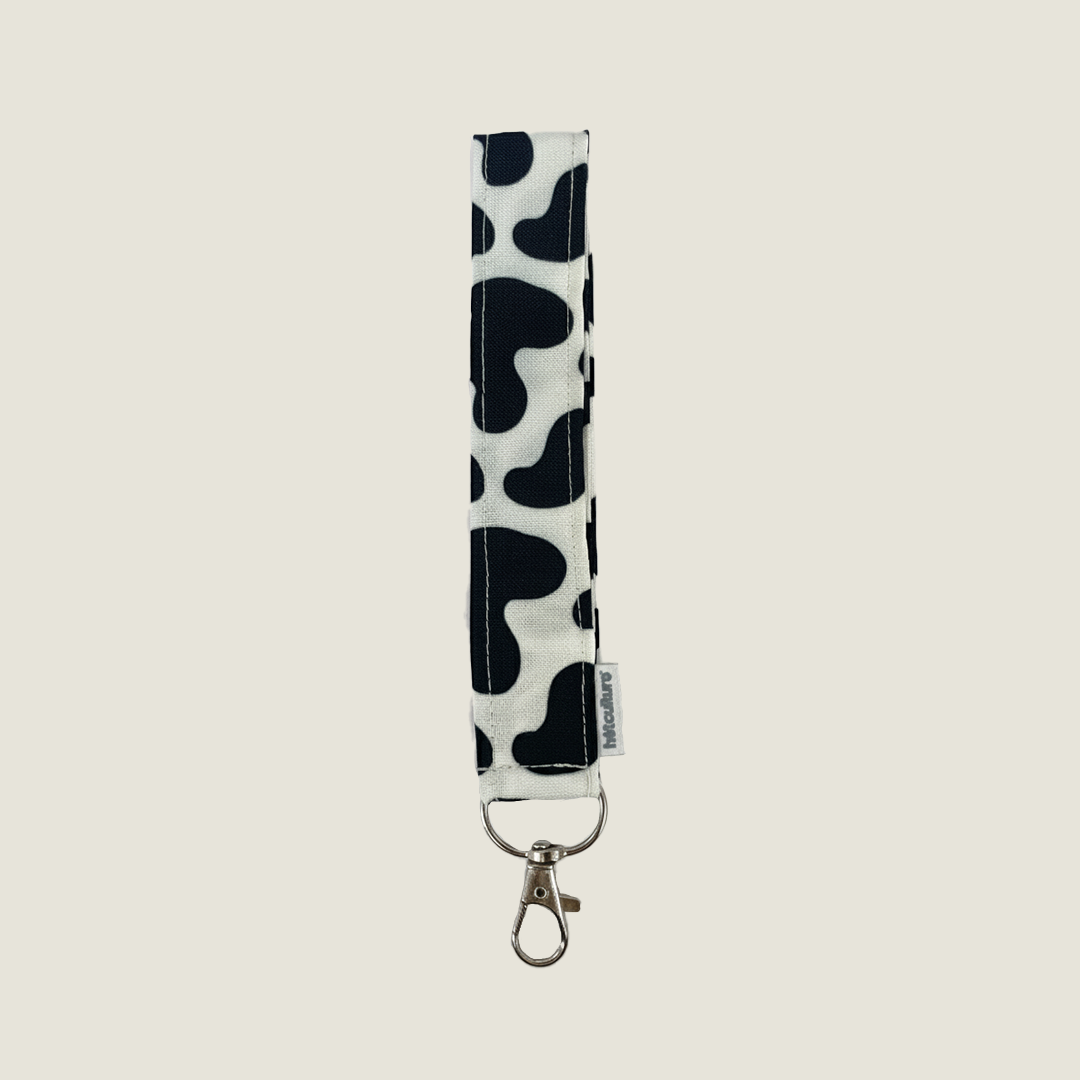 Dandadan Wristlet Keychain | Diseños Exclusivos by Hotculture®