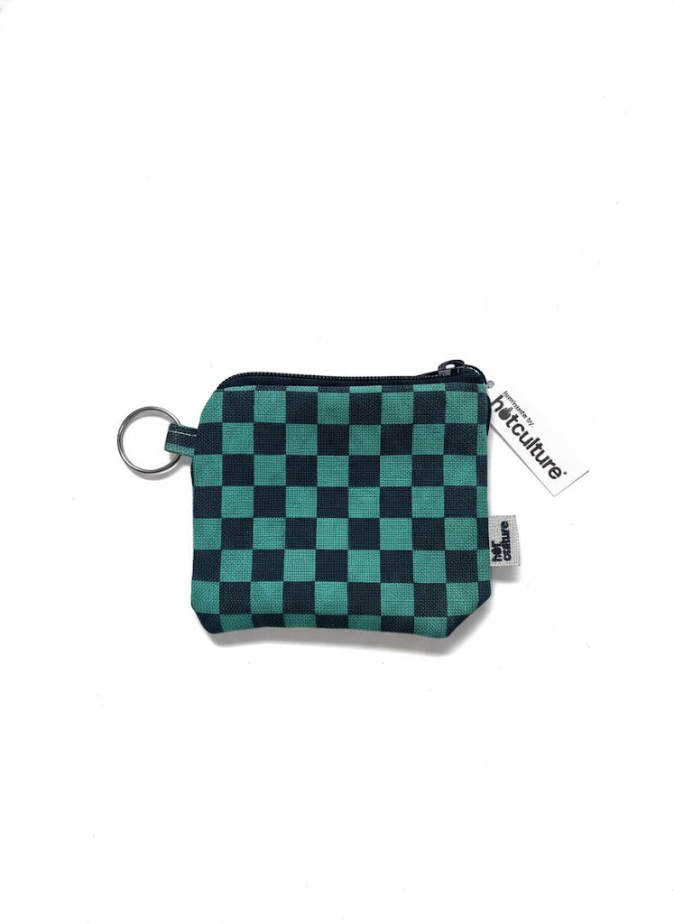 Anime Mini Pouch Keychain – Colección Hotculture® (Hechos a Mano)