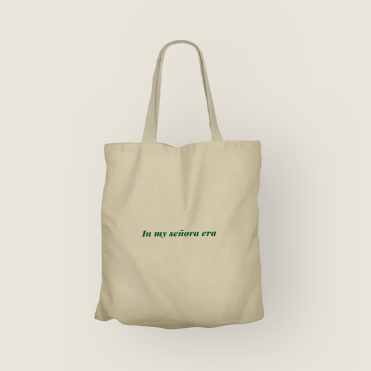 In my señora era Totebag Clásico de Canvas | Color Crema Natural | Tamaño Estándar | Hotculture®